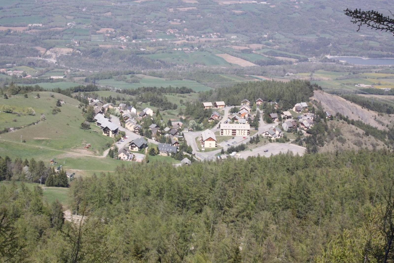 Les Gites De L'E.D.E. Saint-Leger-les-Melezes Exterior photo